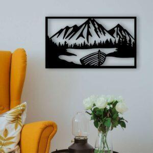 Łódka na brzegu W0373